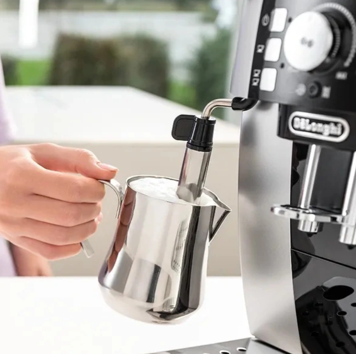 DeLonghi Magnifica ECAM 21.117.SB 3.png