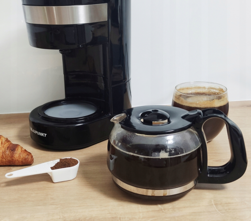 Ekspres przelewowy Blaupunkt czarny - model CMD201 1.png